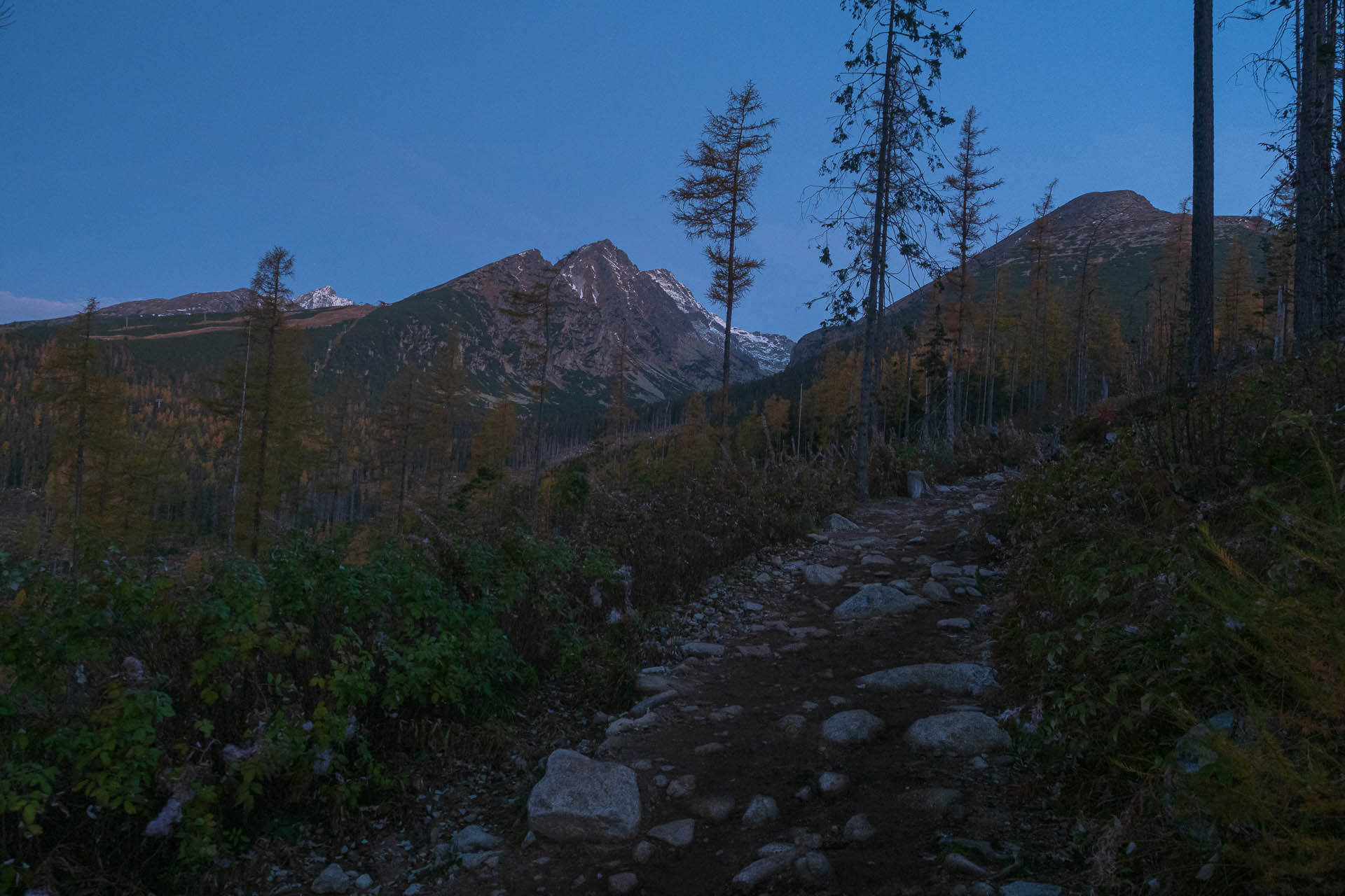 Kôprovský štít od Štrbského plesa (Vysoké Tatry)