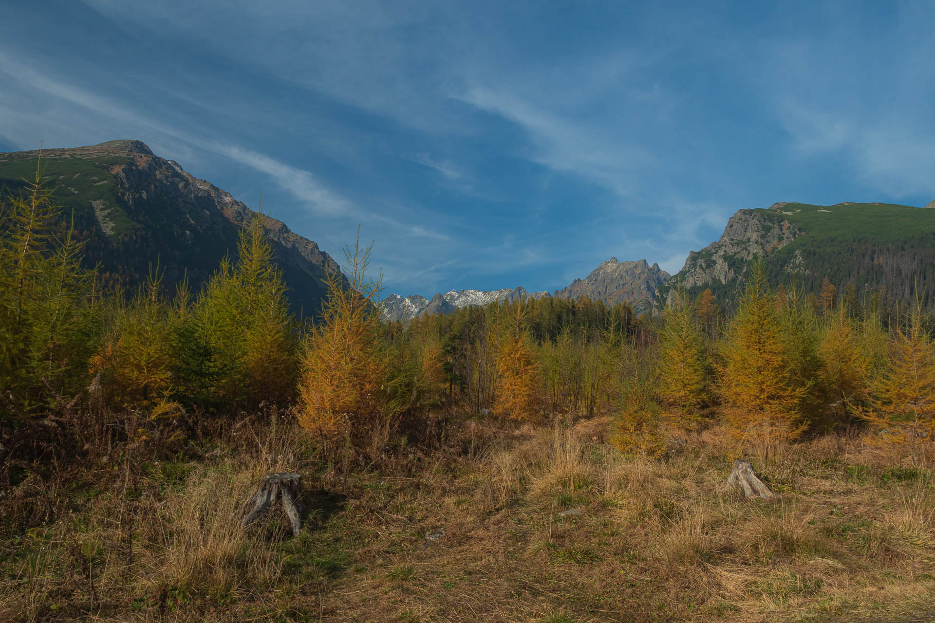 Kôprovský štít od Štrbského plesa (Vysoké Tatry)