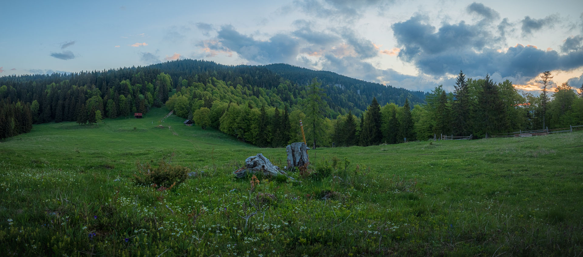 Muránsky hrad z Nižnej Kľakovej (Muránska planina)