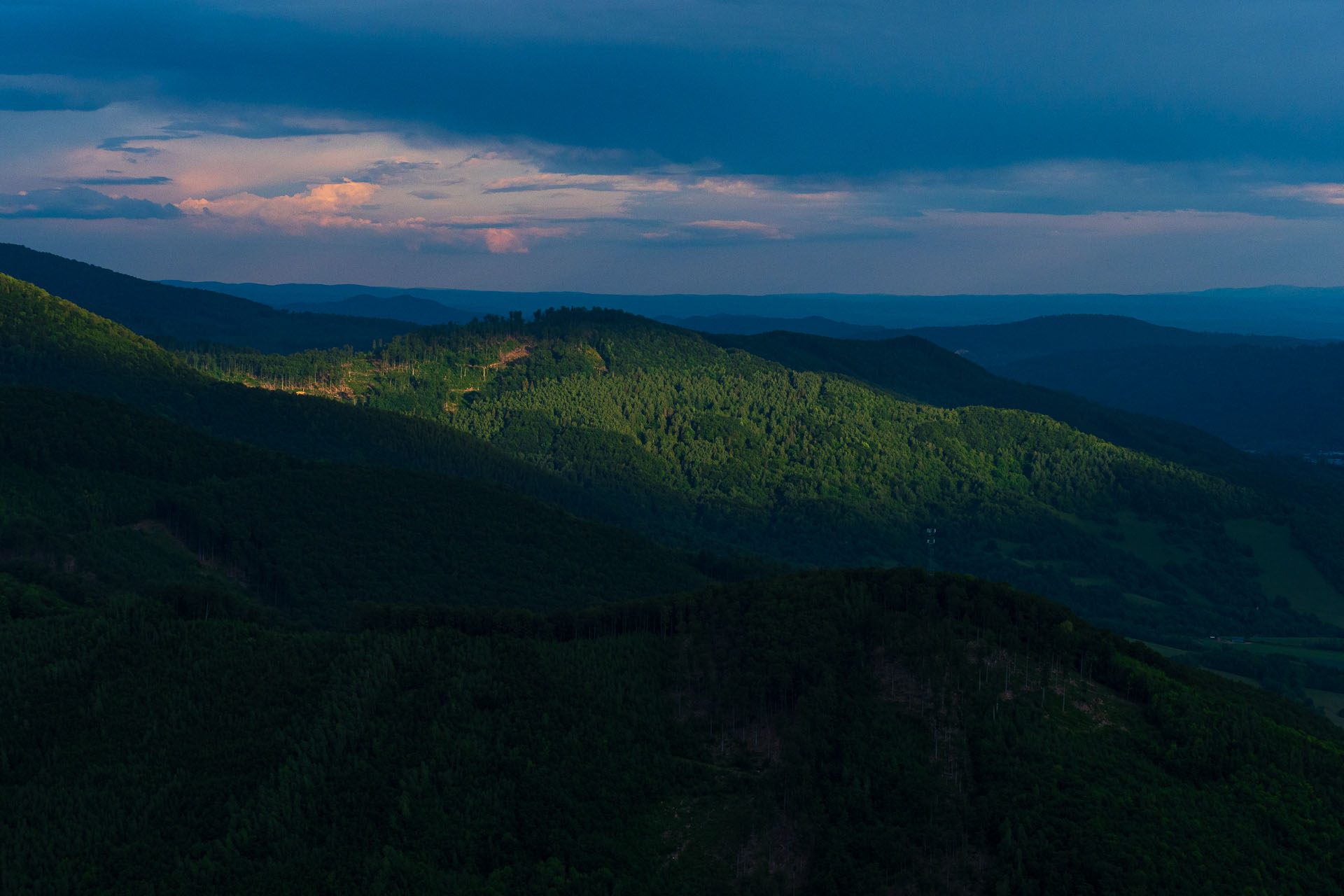 Muránsky hrad z Nižnej Kľakovej (Muránska planina)