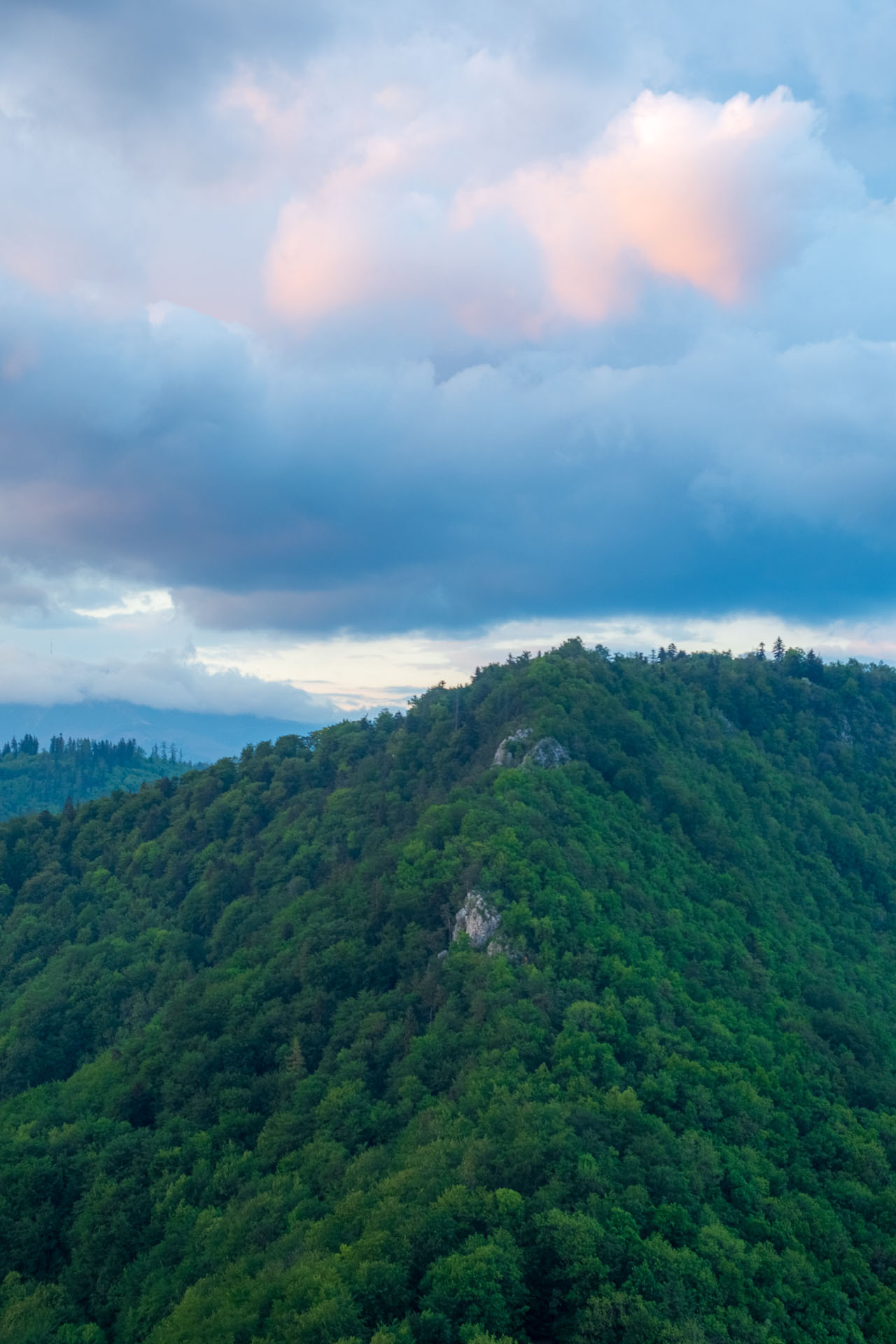 Muránsky hrad z Nižnej Kľakovej (Muránska planina)