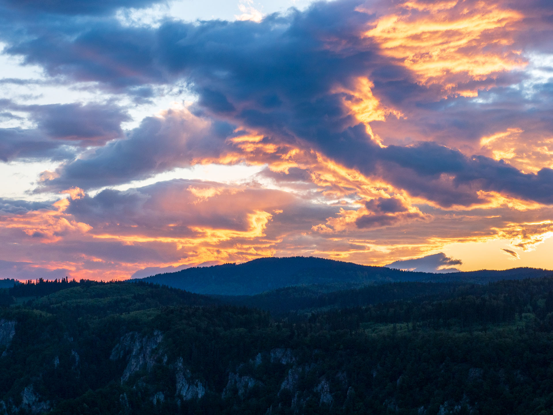 Muránsky hrad z Nižnej Kľakovej (Muránska planina)