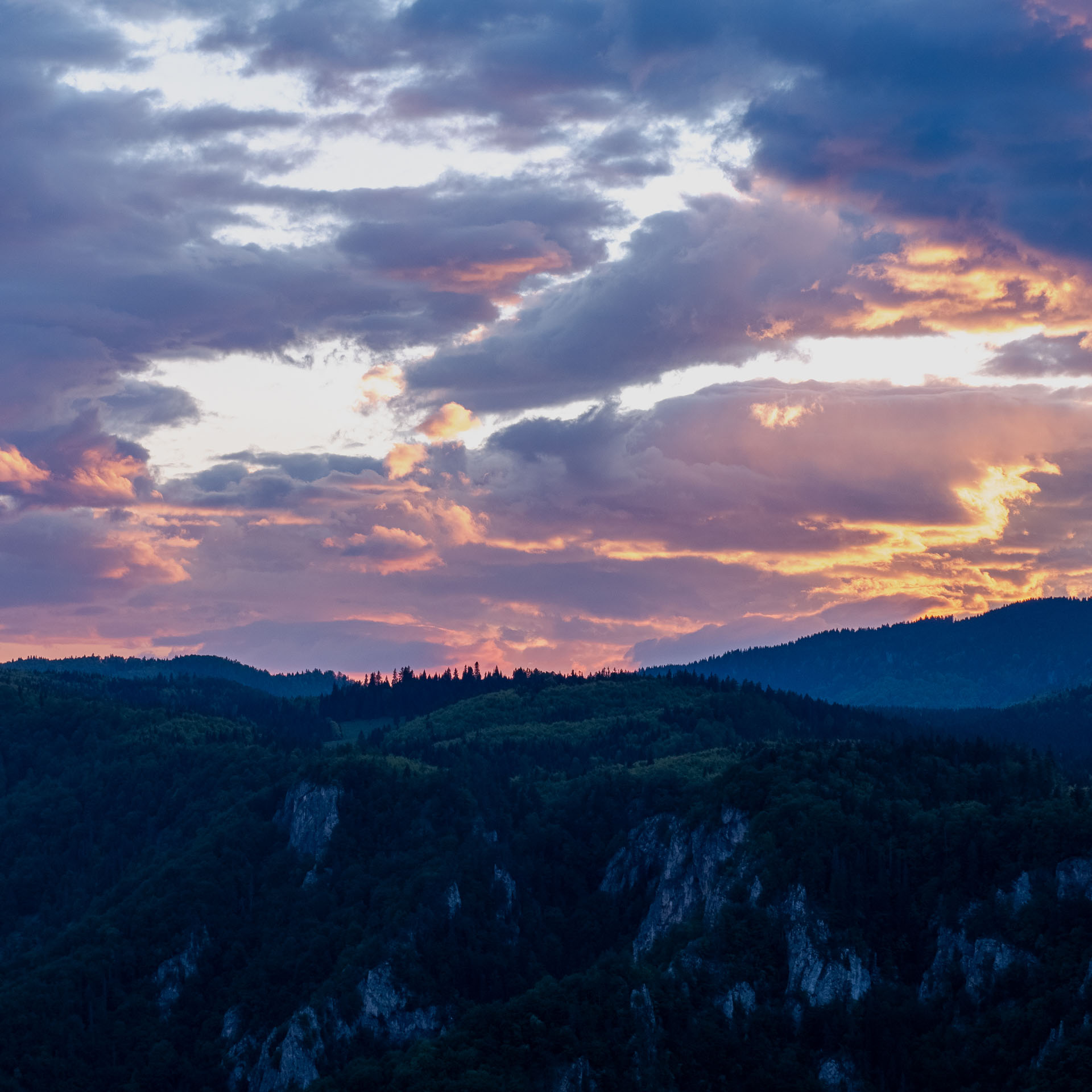 Muránsky hrad z Nižnej Kľakovej (Muránska planina)