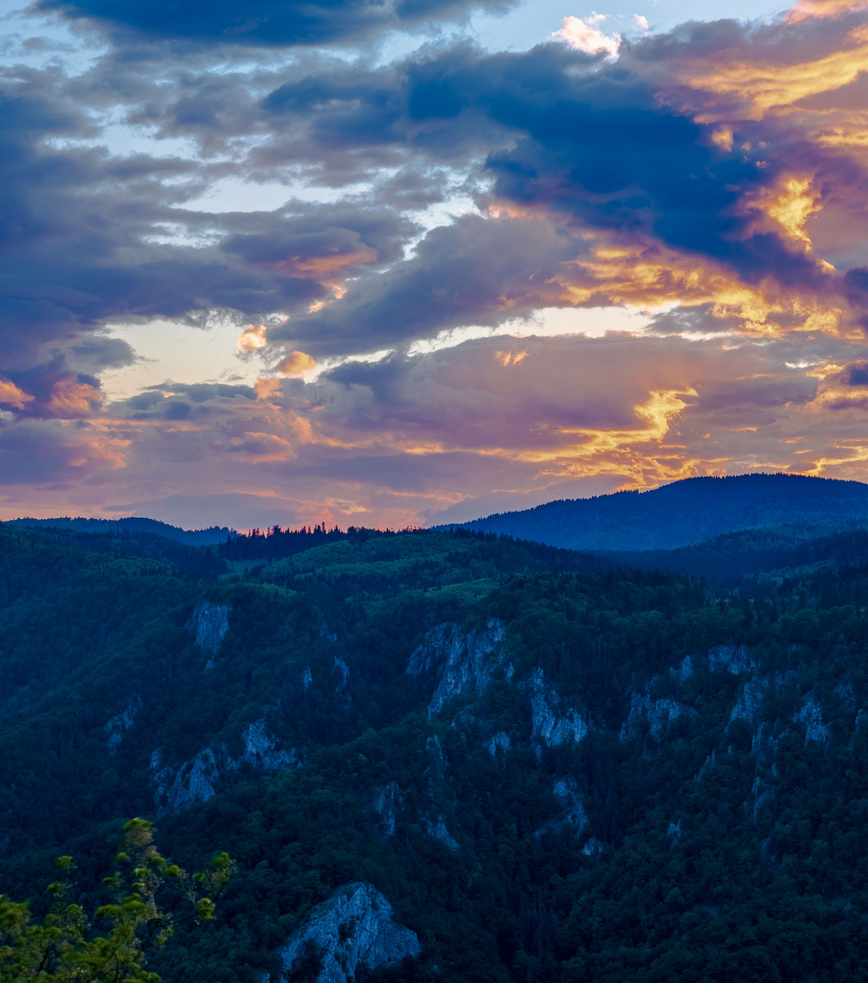 Muránsky hrad z Nižnej Kľakovej (Muránska planina)