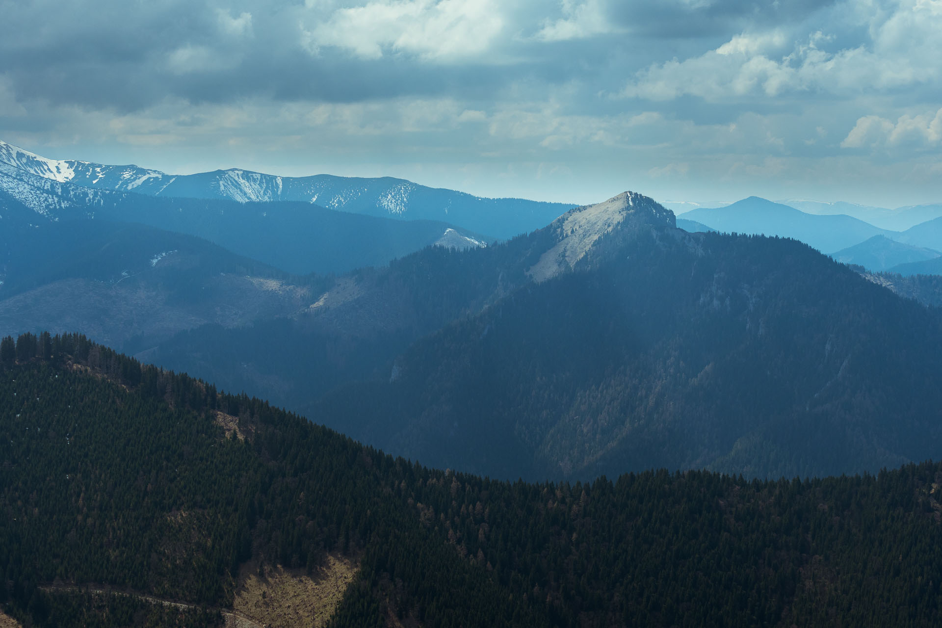 Poludnica z Iľanova (Nízke Tatry)