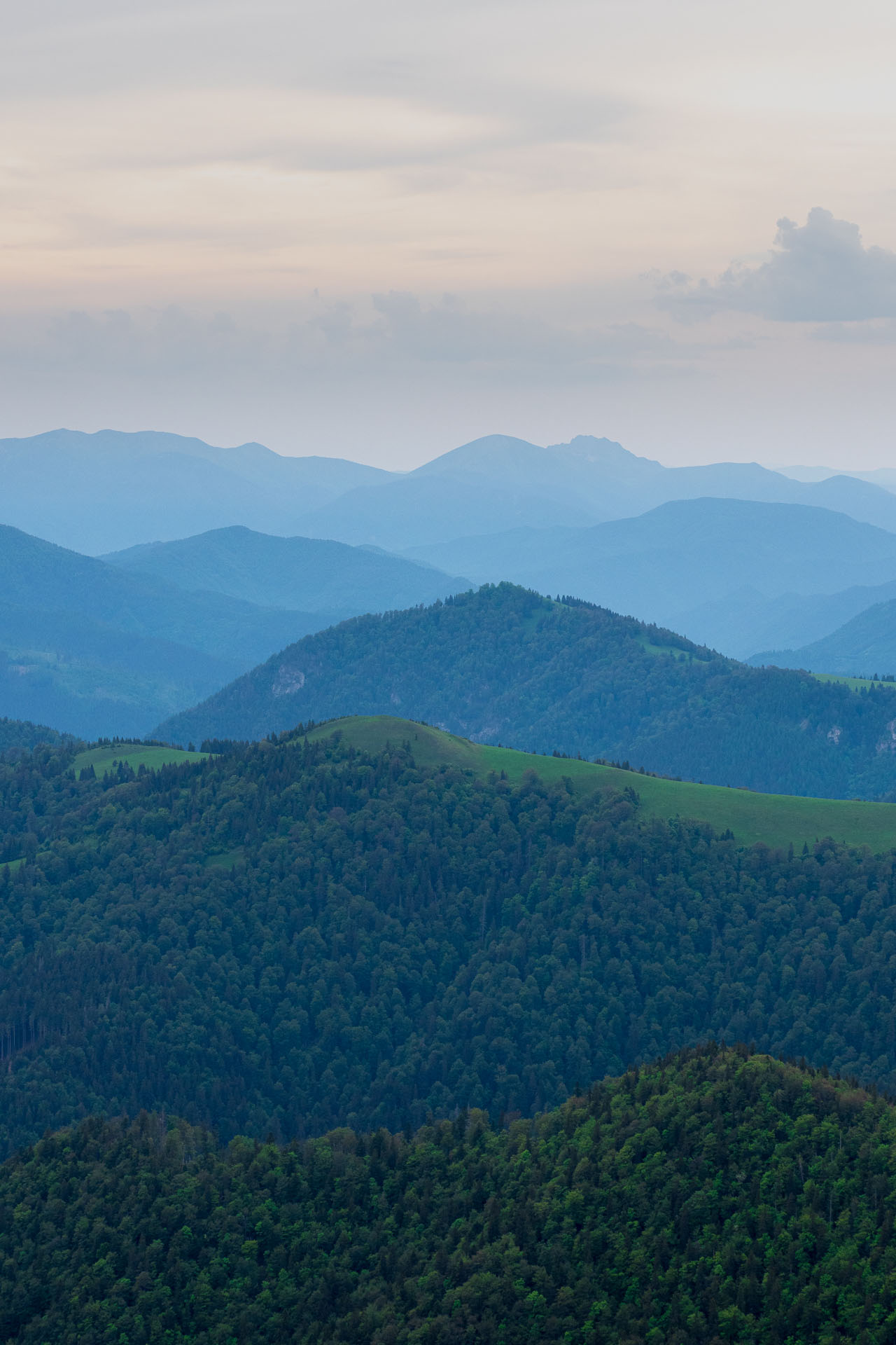 Rakytov od vojenskej zotavovne Granit Smrekovica (Veľká Fatra)