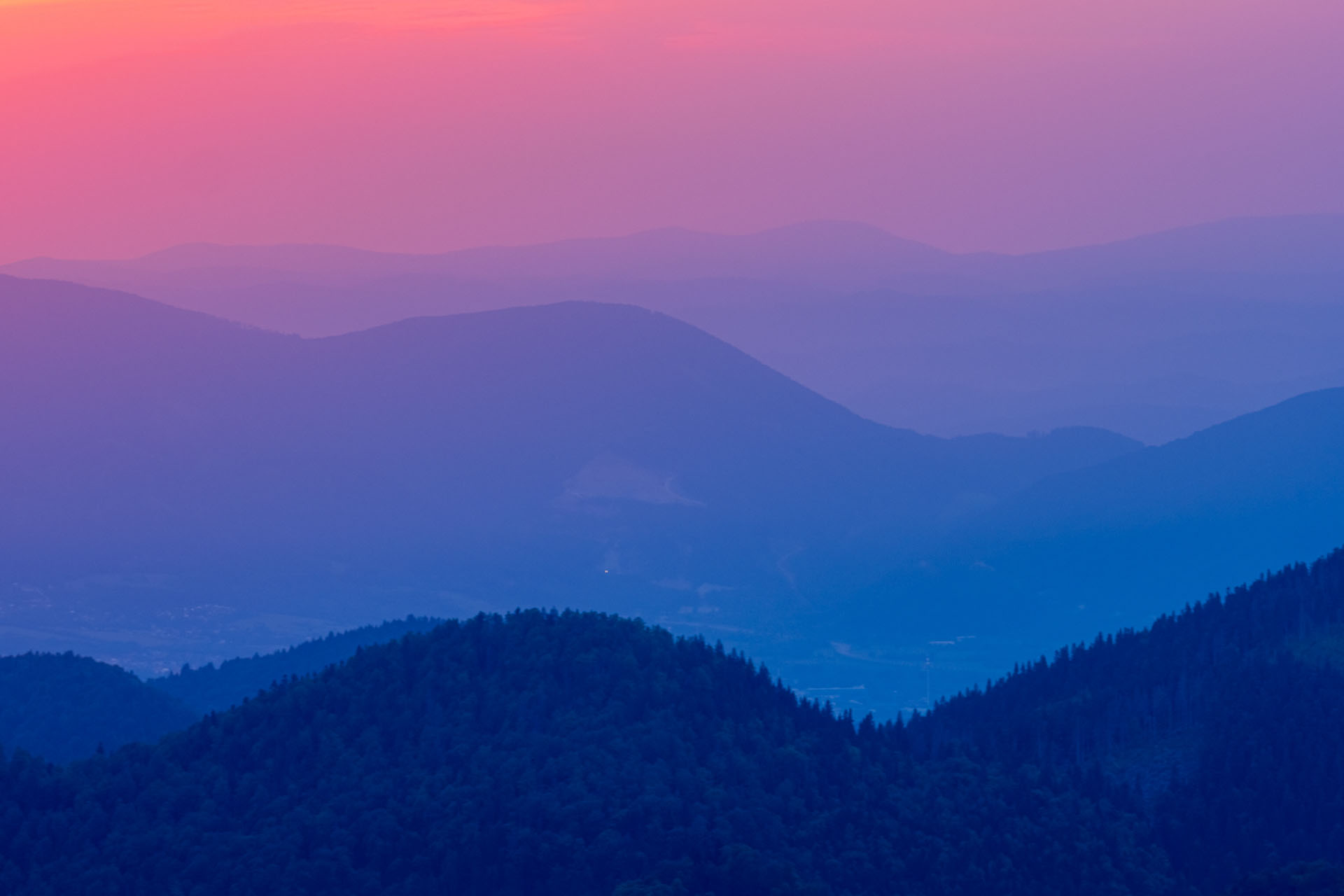 Rakytov od vojenskej zotavovne Granit Smrekovica (Veľká Fatra)