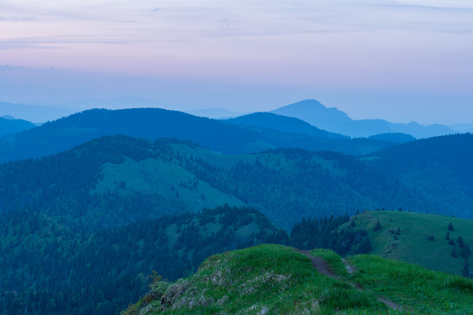 Rakytov od vojenskej zotavovne Granit Smrekovica (Veľká Fatra)