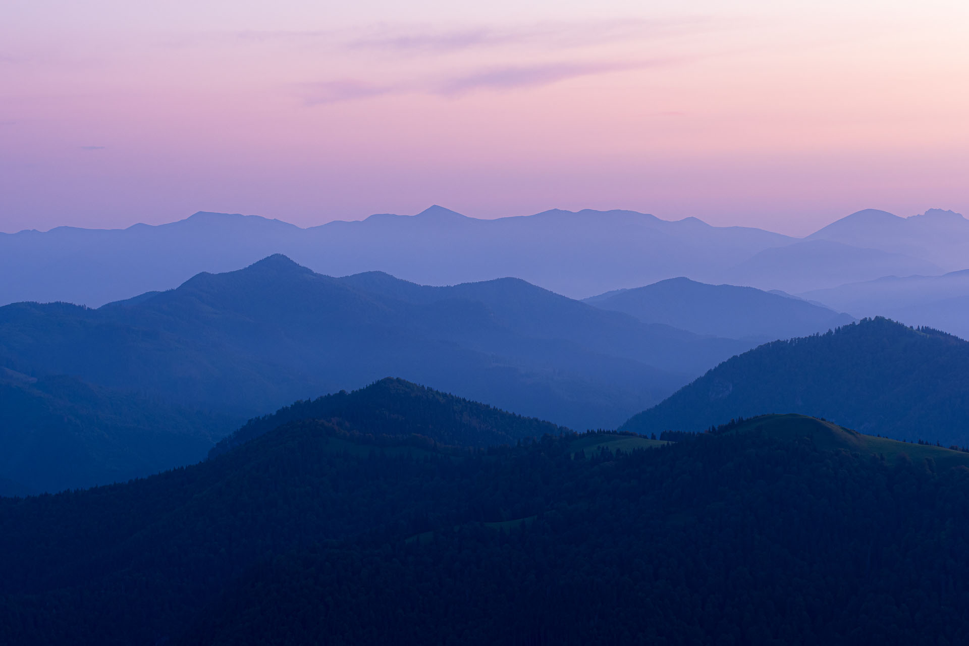 Rakytov od vojenskej zotavovne Granit Smrekovica (Veľká Fatra)