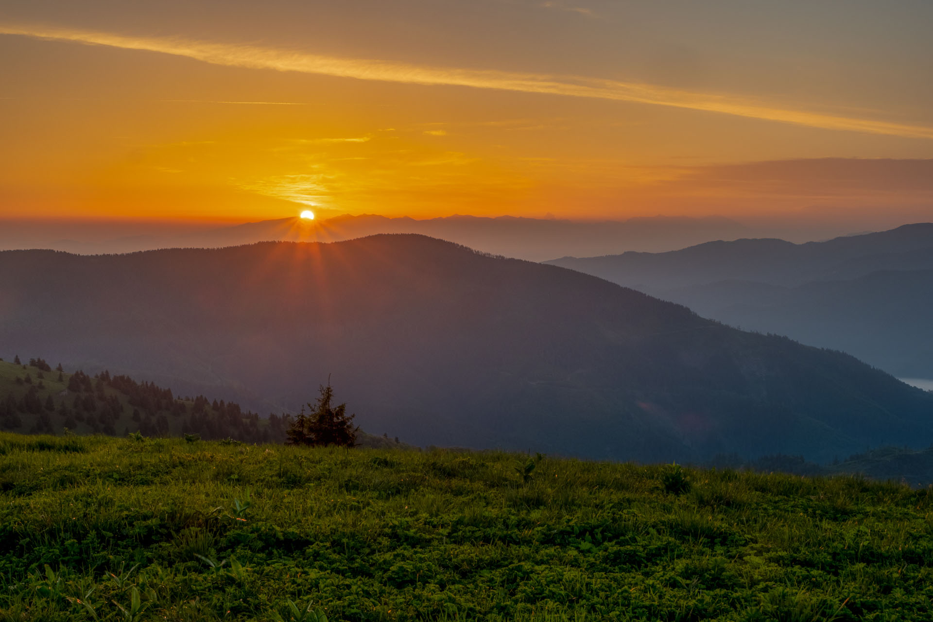 Rakytov od vojenskej zotavovne Granit Smrekovica (Veľká Fatra)