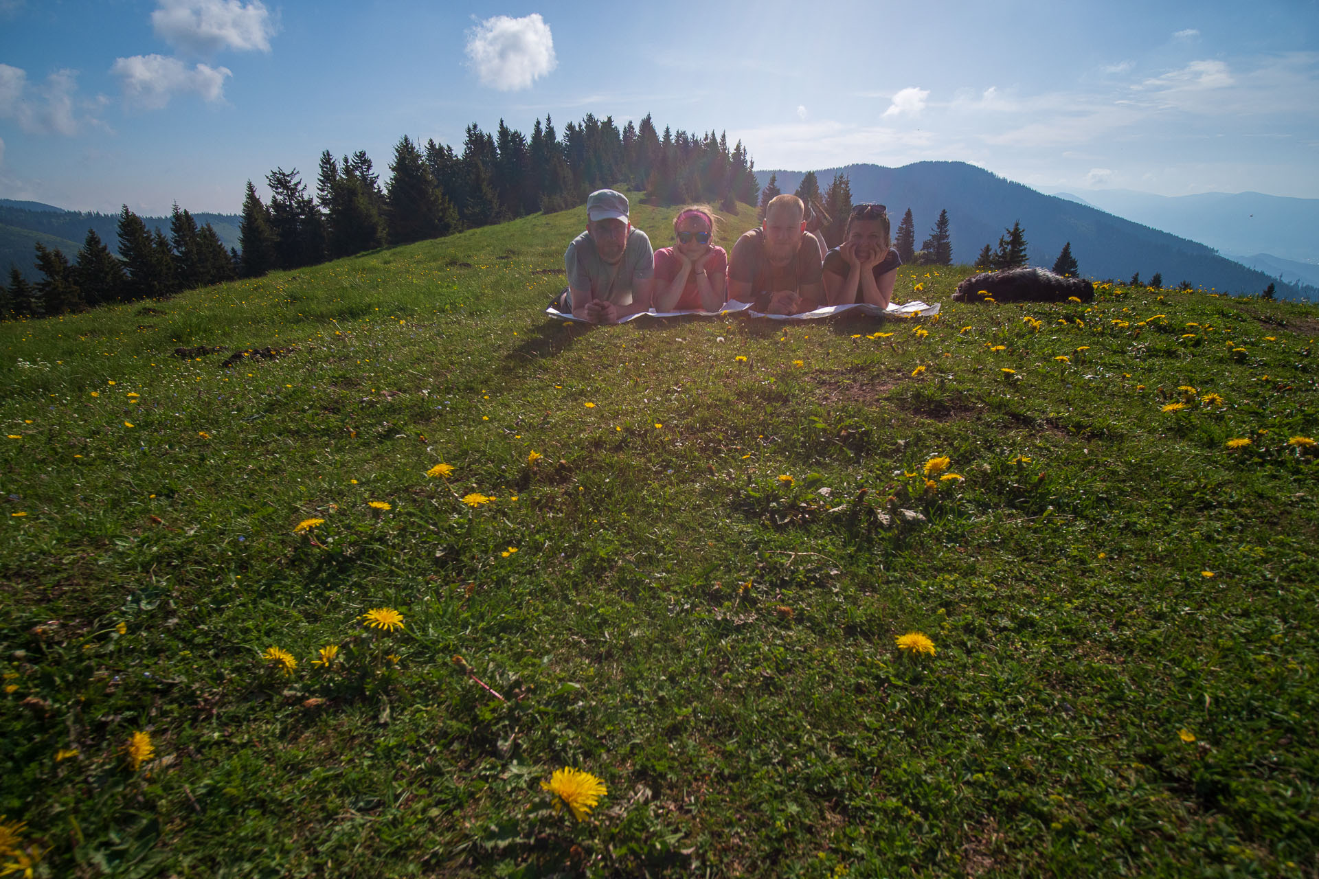 Rakytov od vojenskej zotavovne Granit Smrekovica (Veľká Fatra)