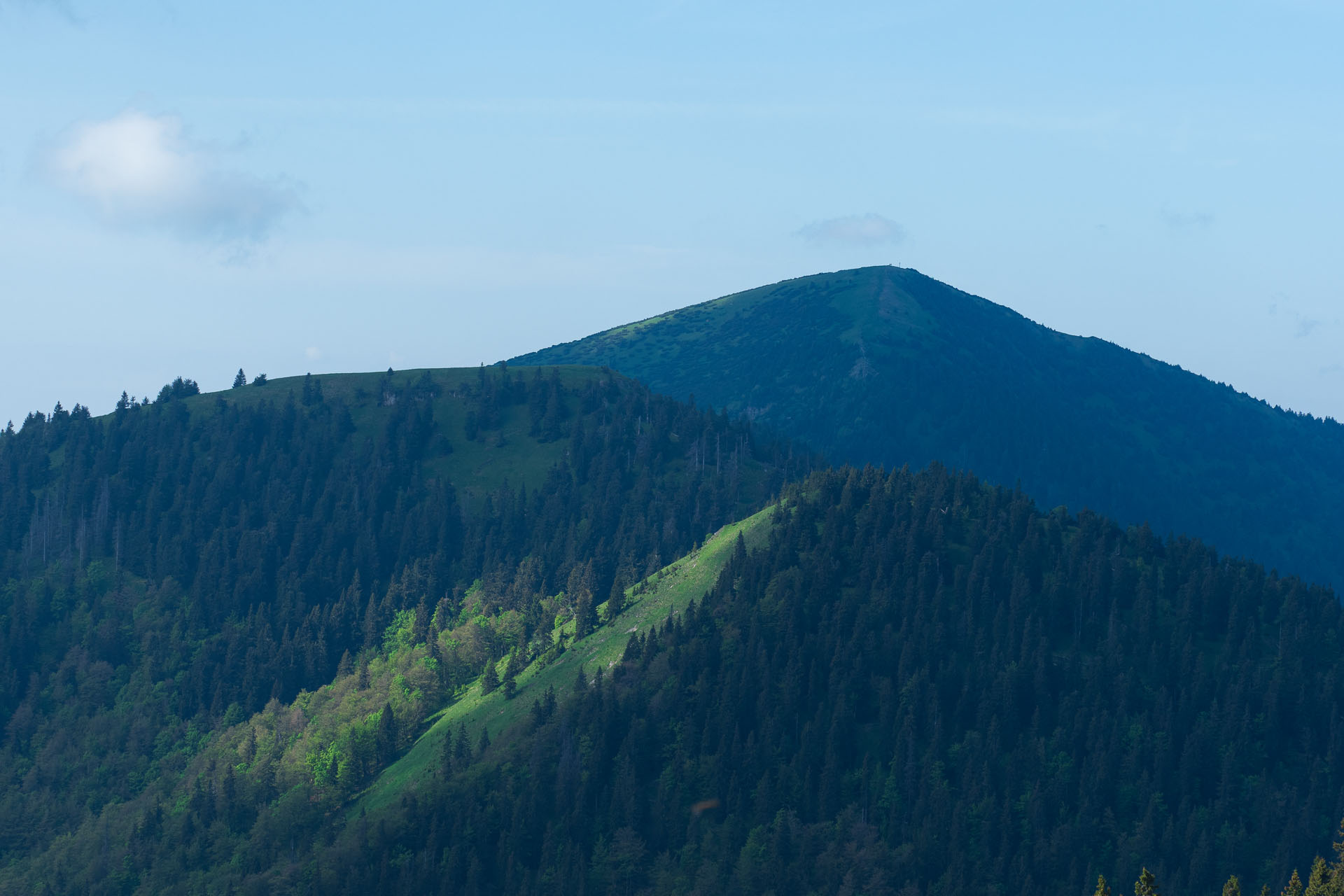 Rakytov od vojenskej zotavovne Granit Smrekovica (Veľká Fatra)