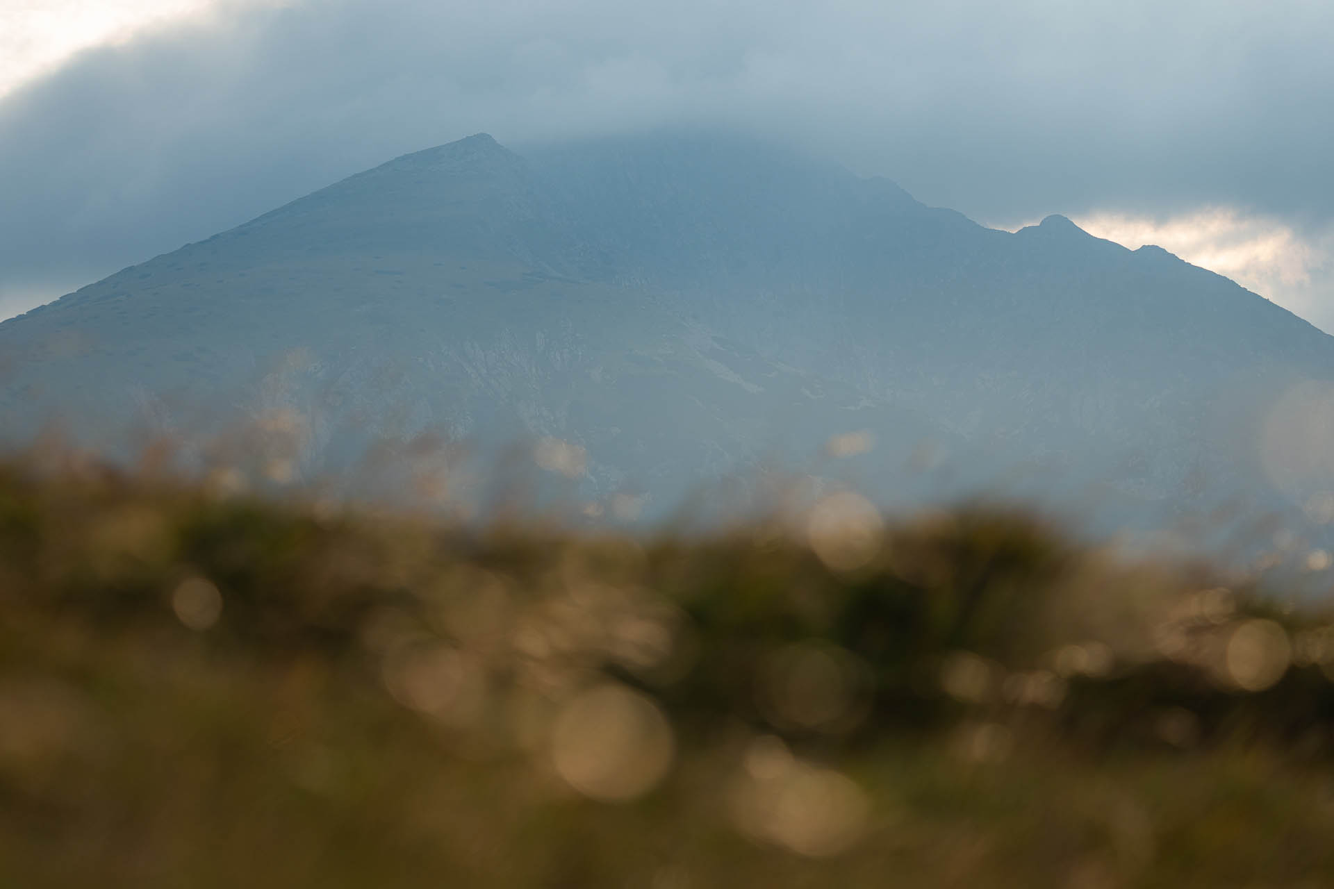 Rovná hoľa z Vyšnej Boce (Nízke Tatry)