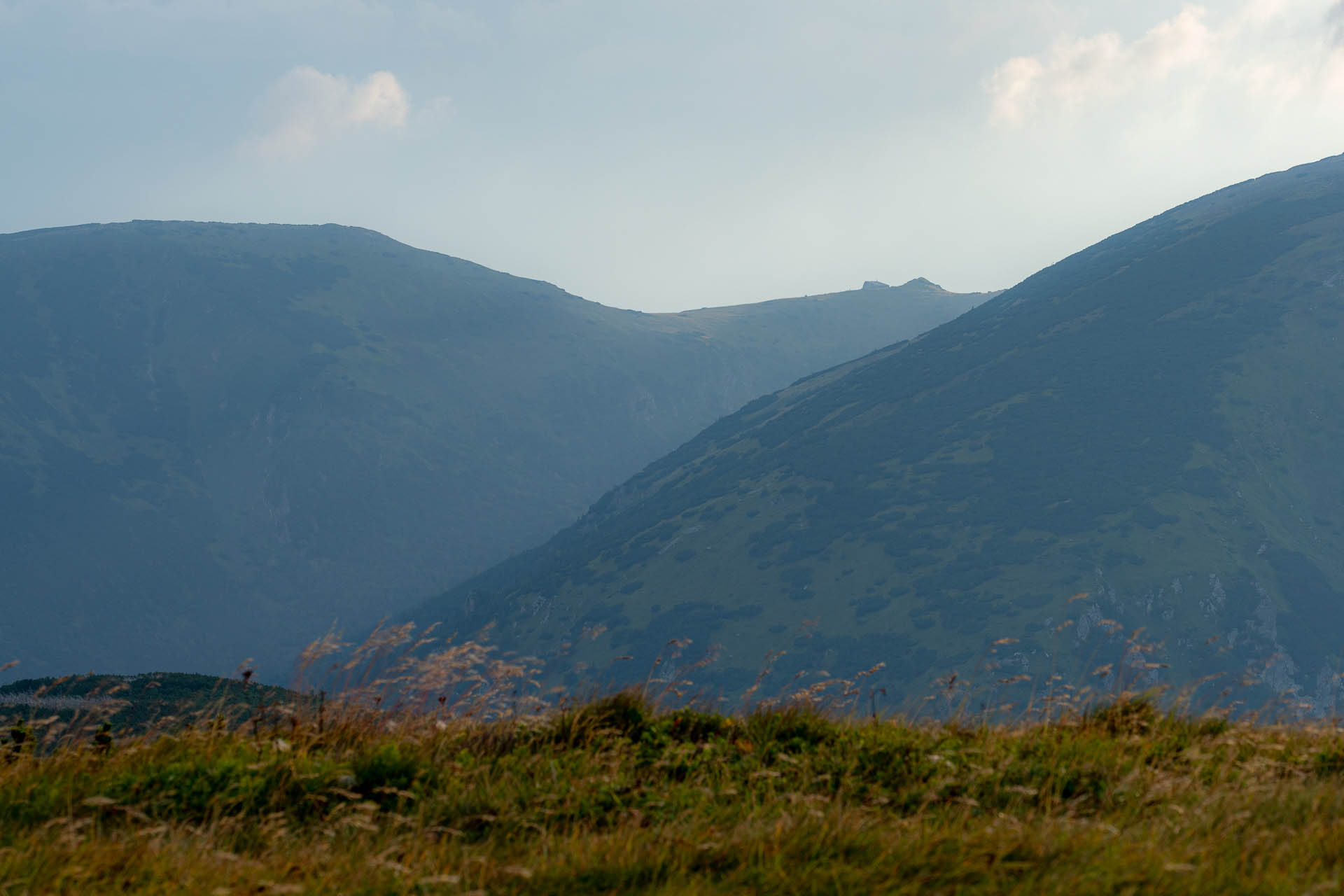 Rovná hoľa z Vyšnej Boce (Nízke Tatry)