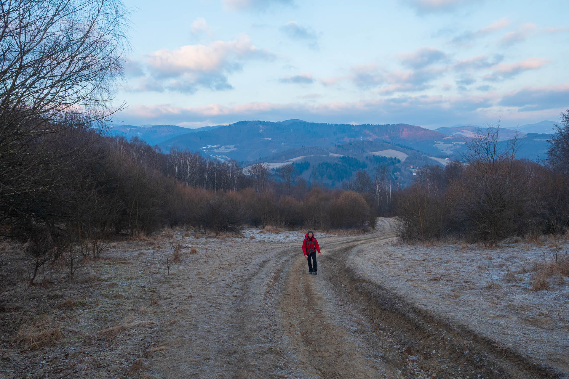 Sivec a Drienkova skala od Ružína (Čierna hora)