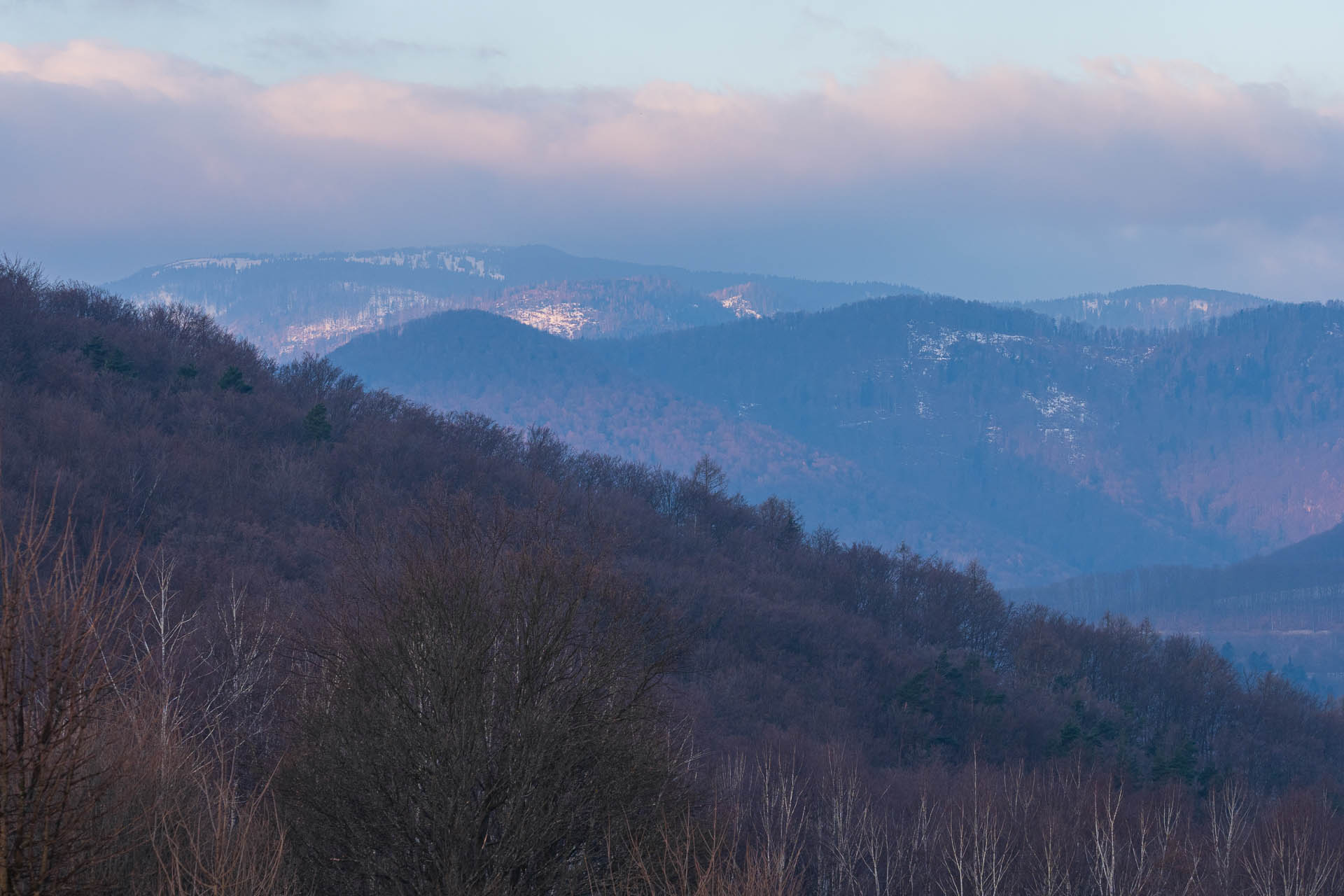 Sivec a Drienkova skala od Ružína (Čierna hora)