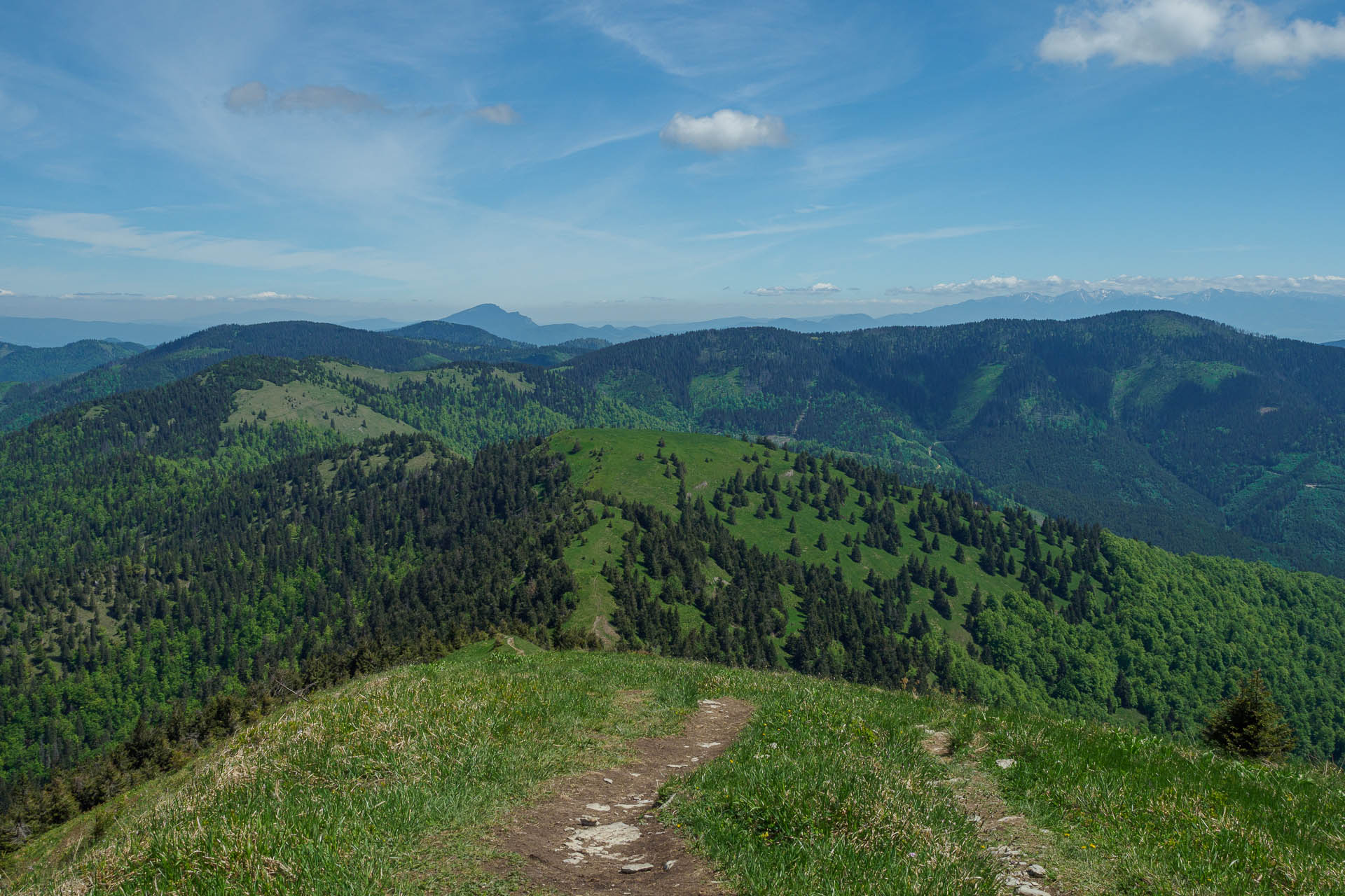 Z Chaty pod Borišovom na Rakytov (Veľká Fatra)