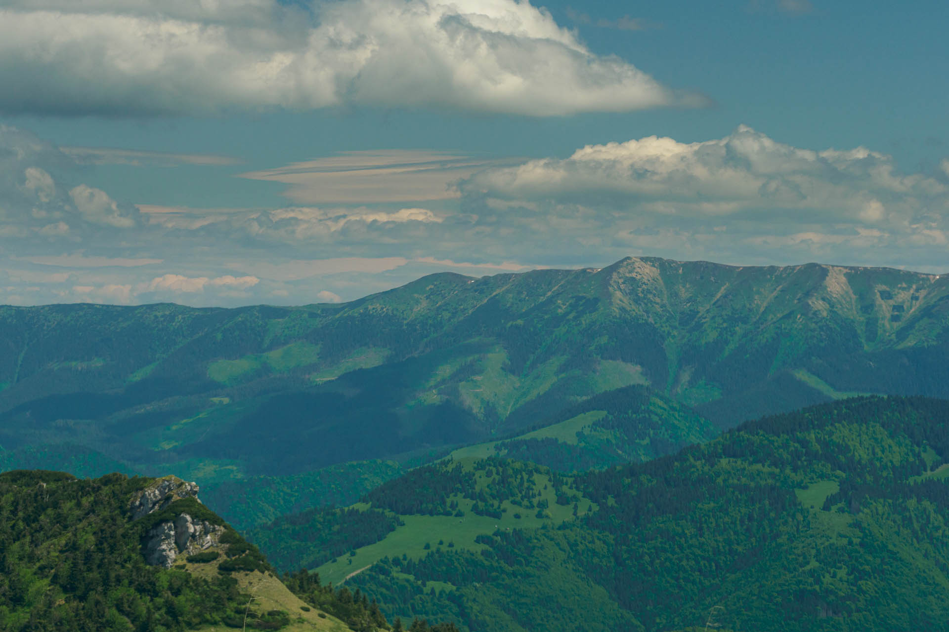 Zo Salaša pod Suchým vrchom cez Ploskú na Borišov (Veľká Fatra)