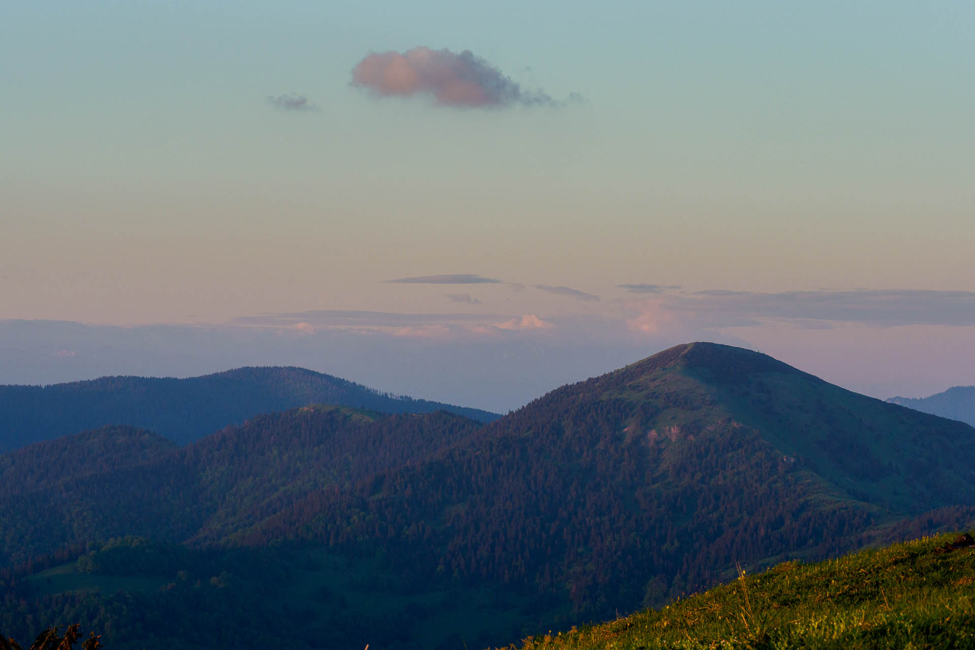 Zo Salaša pod Suchým vrchom cez Ploskú na Borišov (Veľká Fatra)