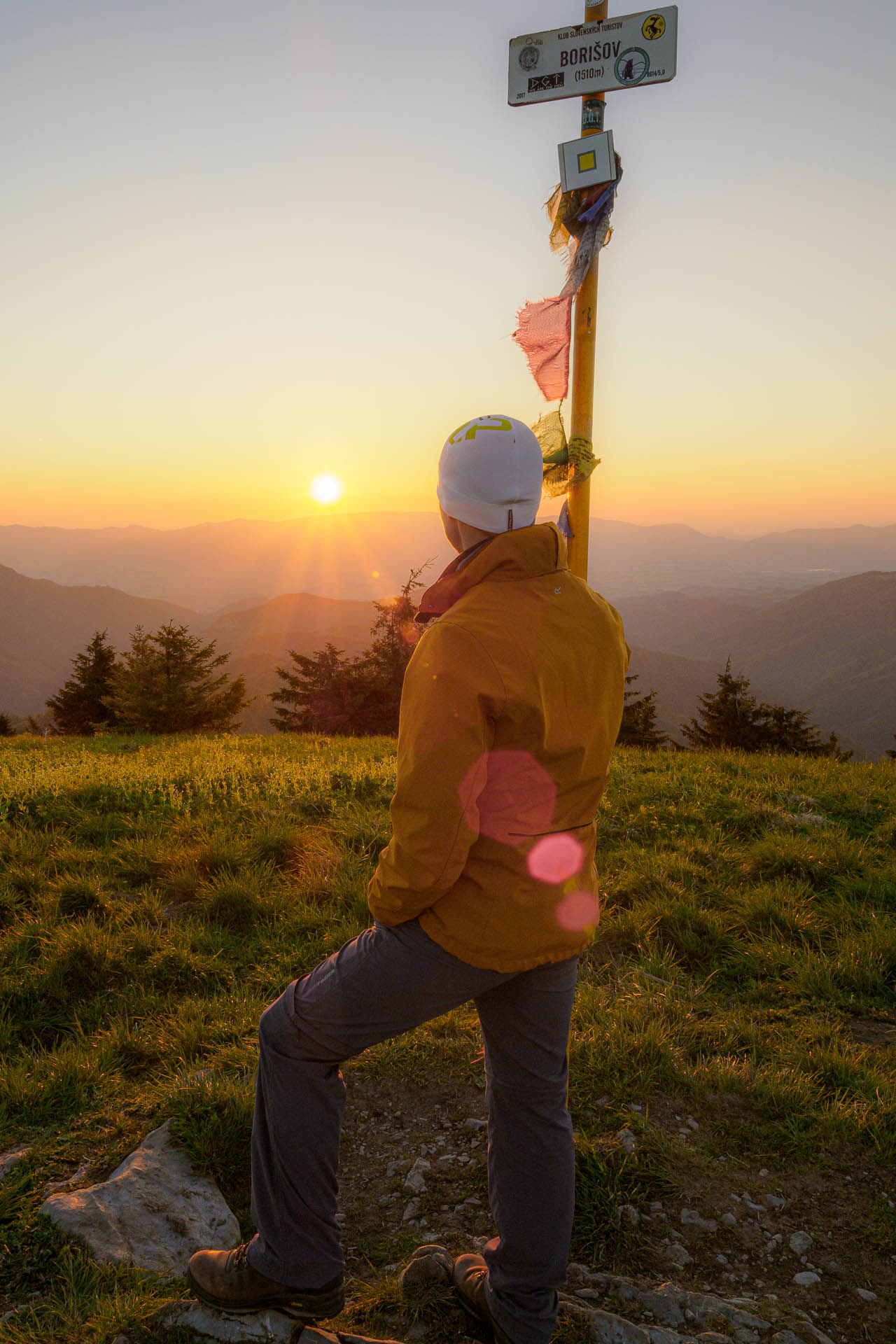 Zo Salaša pod Suchým vrchom cez Ploskú na Borišov (Veľká Fatra)