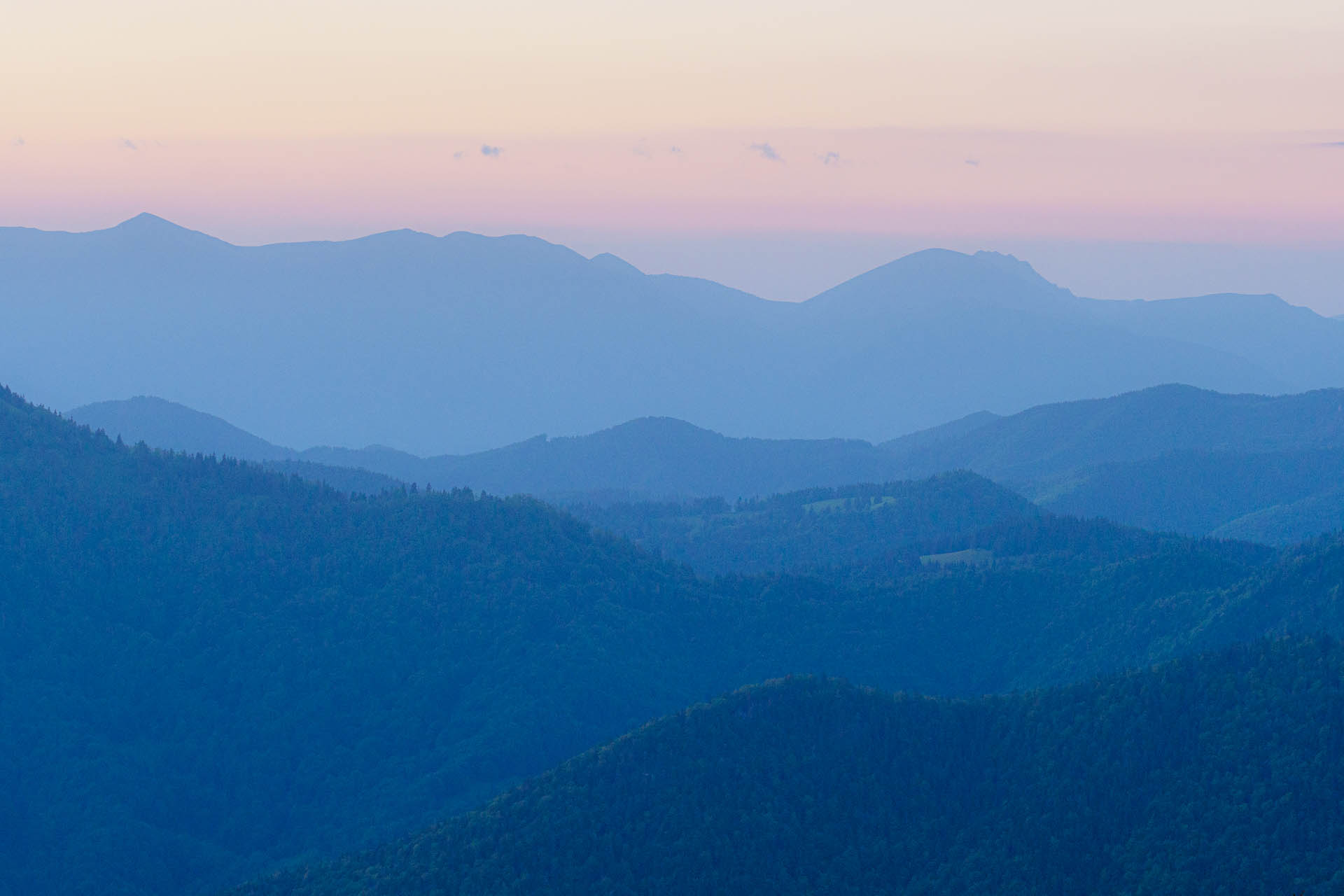 Zo Salaša pod Suchým vrchom cez Ploskú na Borišov (Veľká Fatra)