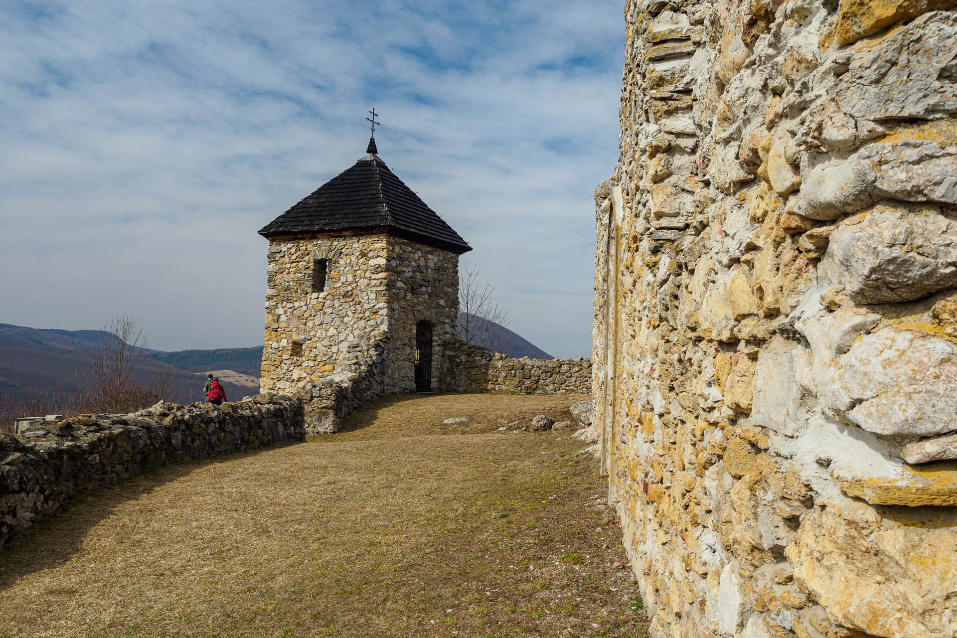 Husitský kostol a Žľab z Lúčky